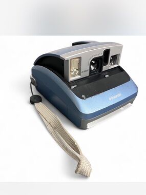 Polaroid OneStep 600 Instant Camera - Blue